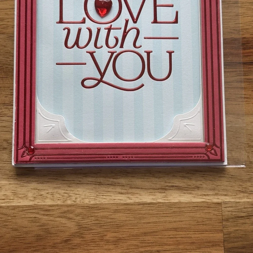 3 Hallmark Valentines Day Cards Happy Valentines Day NEW- SEE PHOTOS‎ & READ